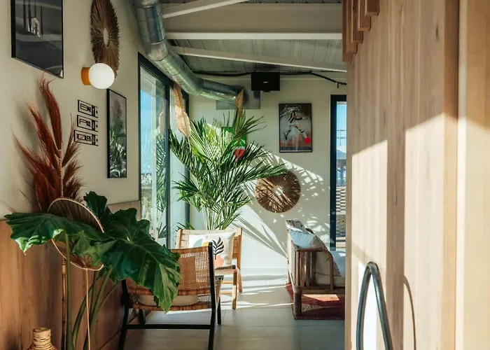 JOST Auberge de Jeunesse Montpellier Centre St Roch